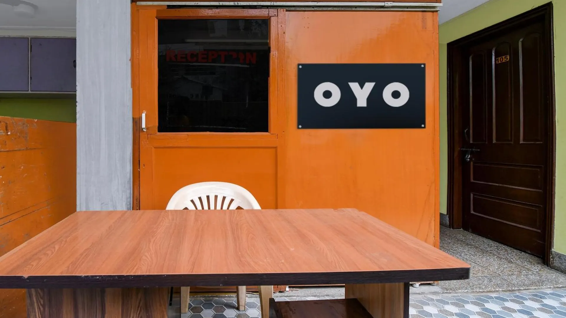 Hotel O Shivay Residency Varanasi